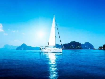 Фотошпалери Біла яхта