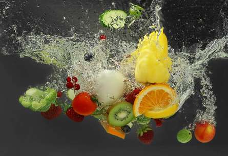 Фотообои Фрукты в воде