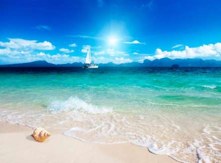 Фотошпалери Яхта далеко Фотошпалери Яхта далеко