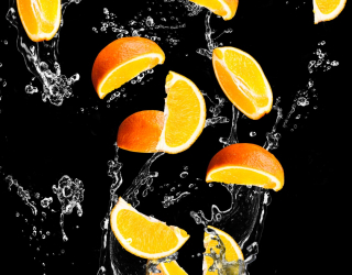 Фотообои апельсинкаи на чёрном фоне 21059