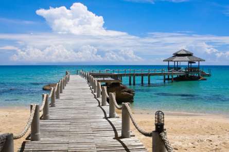 Фотошпалери Причал з альтанкою Фотошпалери Причал з альтанкою